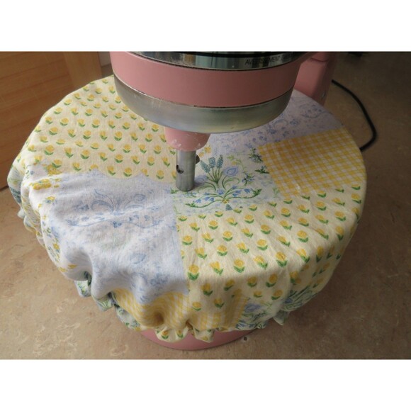 Kitchenaid Bowl Cover Reversible Yellow and Blue Floral with Chickens - Picture 8 of 9